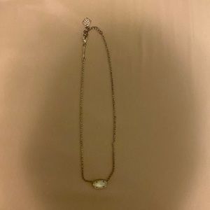 Kendra Scott necklace
